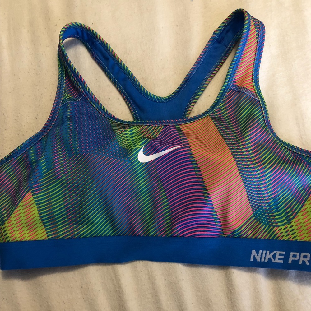 Nike dri-fit sports bra